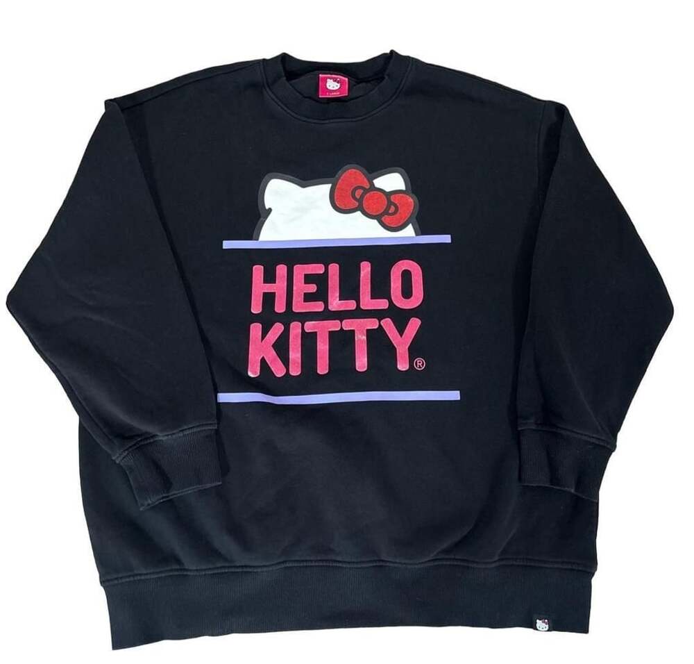 Sanrio Hello Kitty Sweatshirt Size X-Large Black Graphic Pullover